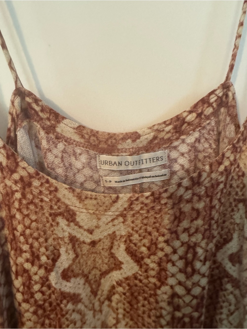 Urban outfitters Brown Animal Print Flounce Cami flowey tank Top small - Picture 3 of 4